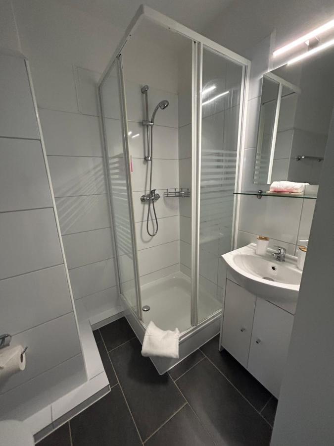 Hotel Hasselberg Кайзерслаутерн Экстерьер фото